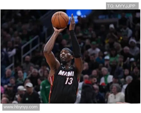 美国篮球明星的崛起之路探索哪个传奇球员曾在中国打拼并成功登陆NBA